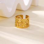 Retro Mushroom Ring in gold