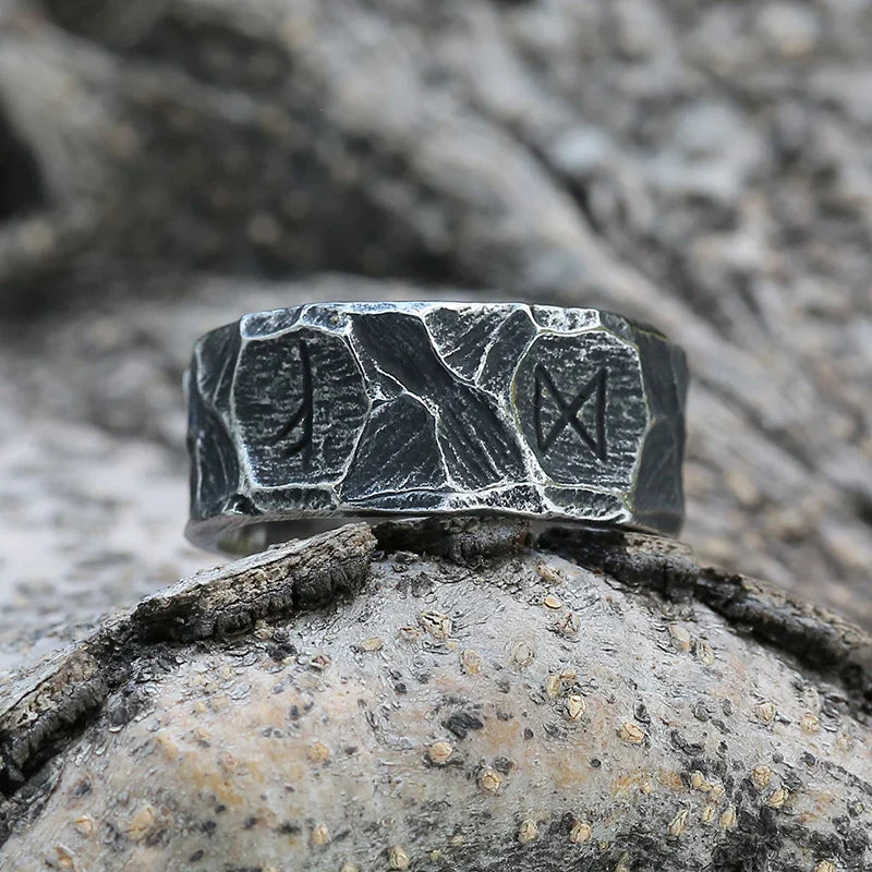 Runic Viking-Style Men’s Ring 1 2