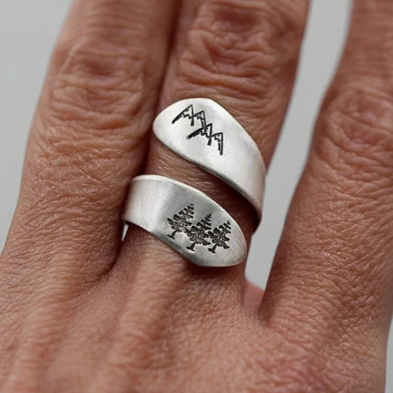 Fir Trees and Mountains Ring