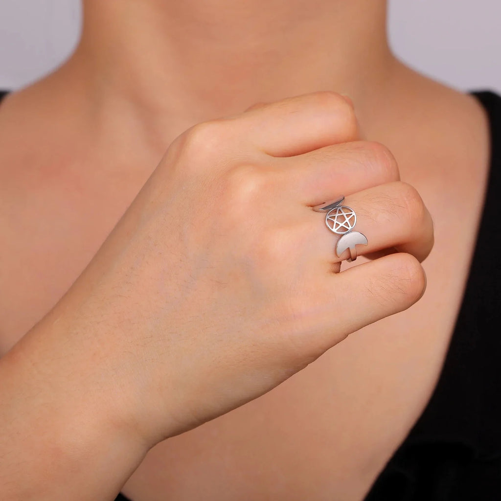 Fine Triple Moon Ring Witchcraft Wiccan Women silver A