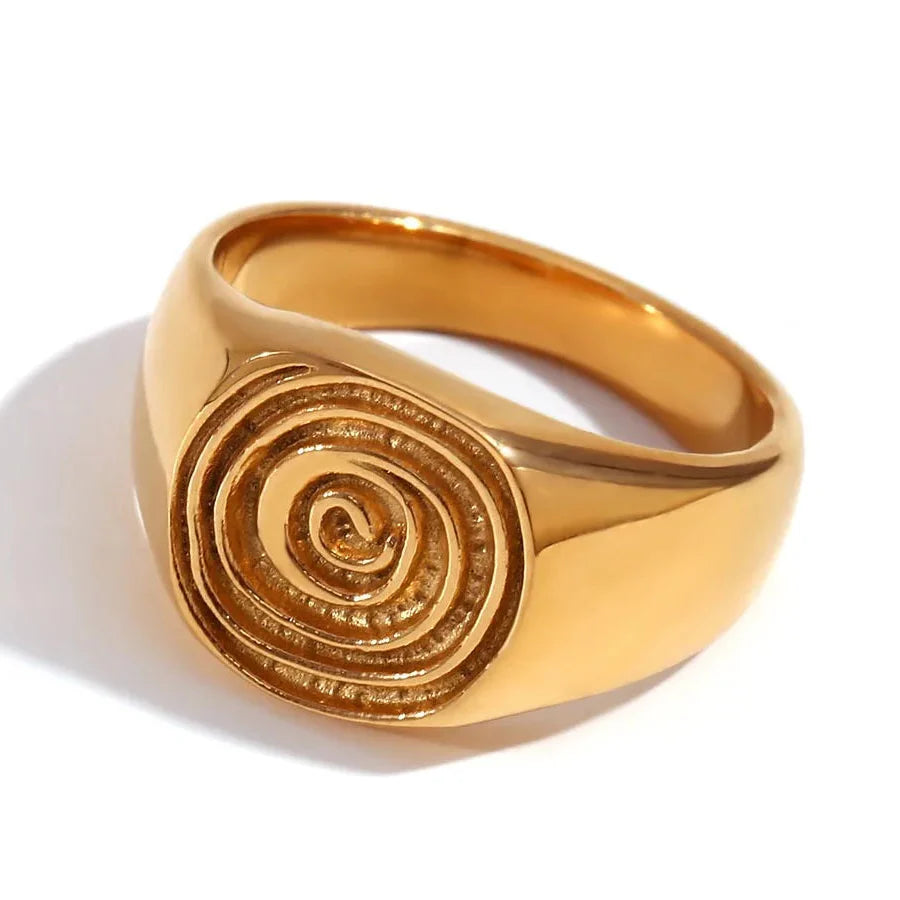 Signet ring with engraved spiral motif gold