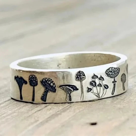 Vintage Ring with Mushrooms