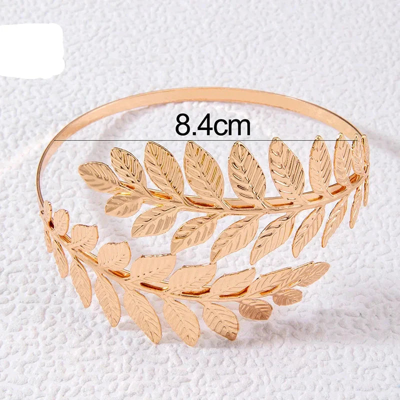 Women's Bicep Jewelry Laurel - Arm Bracelet and Upper Arm Chain Ornament