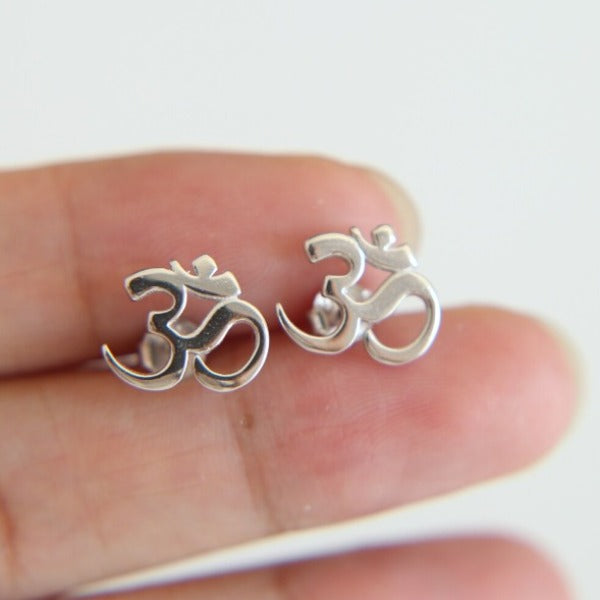 Buddhist Om Earring silver