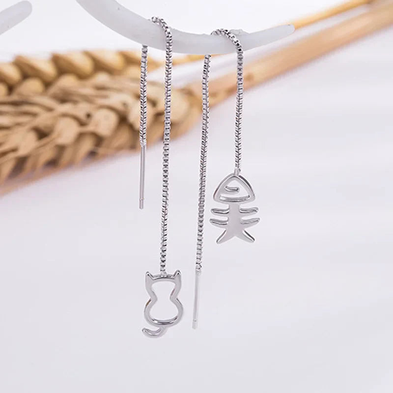 Cute Cat Earrings in Silver