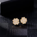 4-Leaf Clover Zircon Stud Earrings in Gold