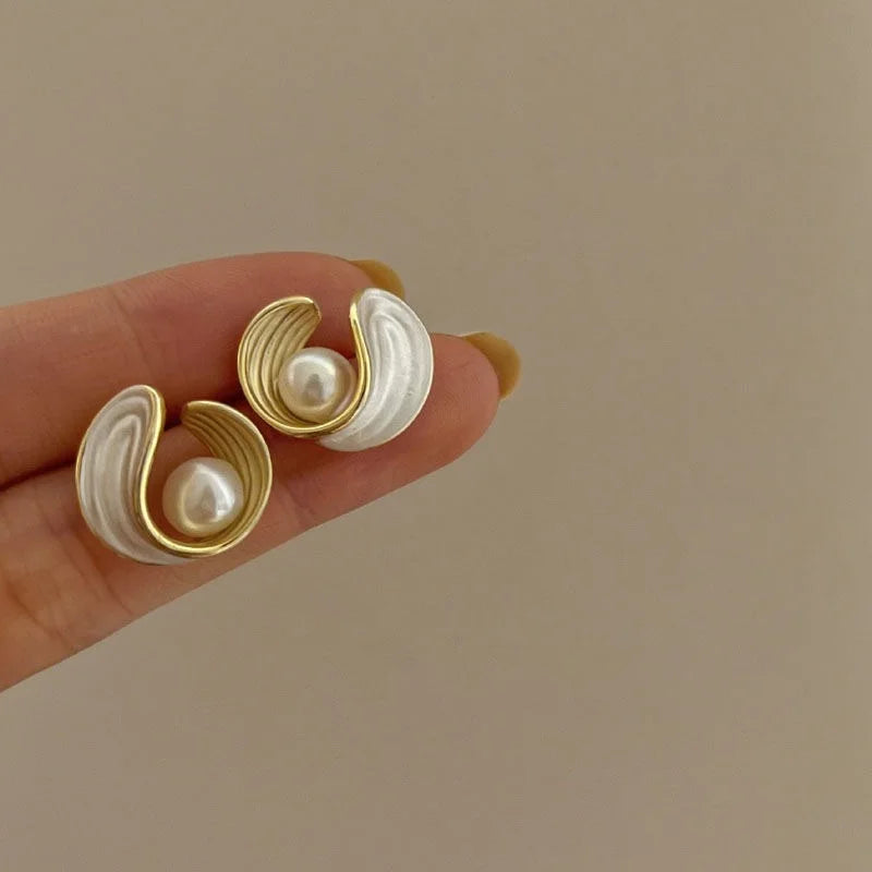 Mother-of-Pearl and Seashell Pearl Stud Earrings 