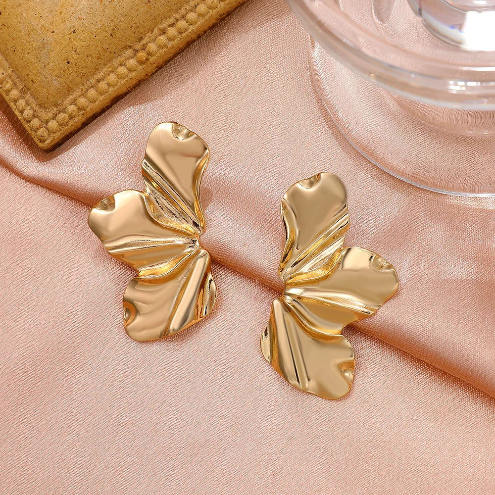 Half-Flower Stud Earrings Gold