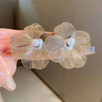 White Wide Petal Flower Stud Earrings