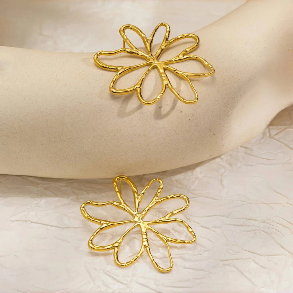 Asymmetrical Flower Stud Earrings Gold