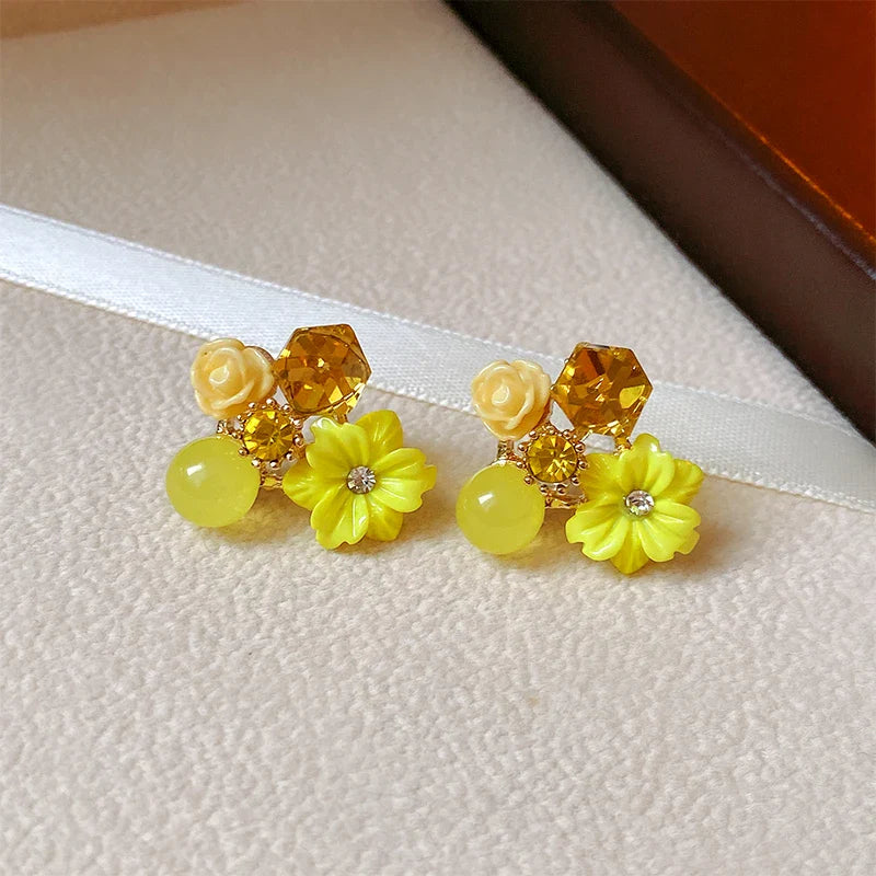 Flower and Pearl Stud Earrings yellow 1