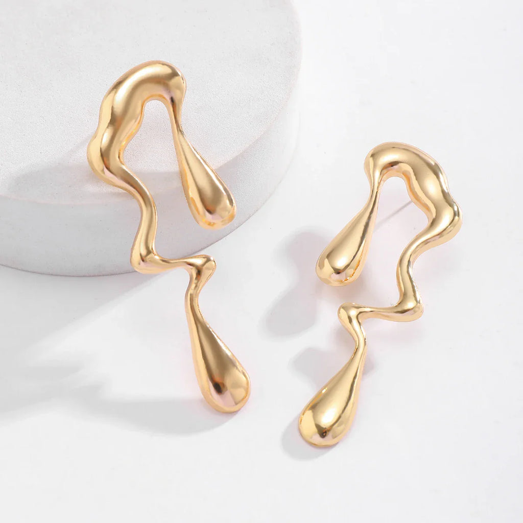 Asymmetrical Water Drop Stud Earrings gold