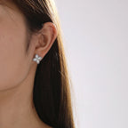 Silver Zircon 4-Leaf Clover Stud Earrings