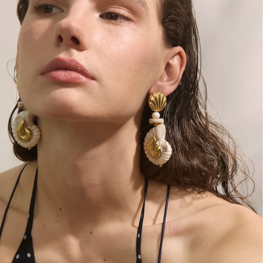 Vintage seashell earrings