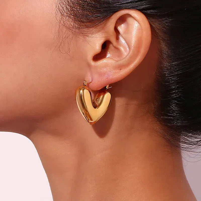 Heart Hoop Earrings gold