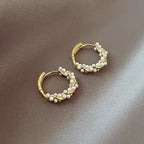 Women's Hoop Earrings with Pearls in Gold