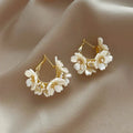Retro White Flower Hoop Earrings