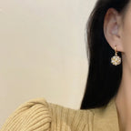 Women's Earrings with Pearls and Rhinestones