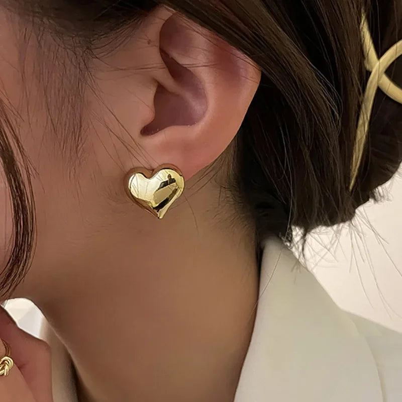Women’s Heart Stud Earrings Gold