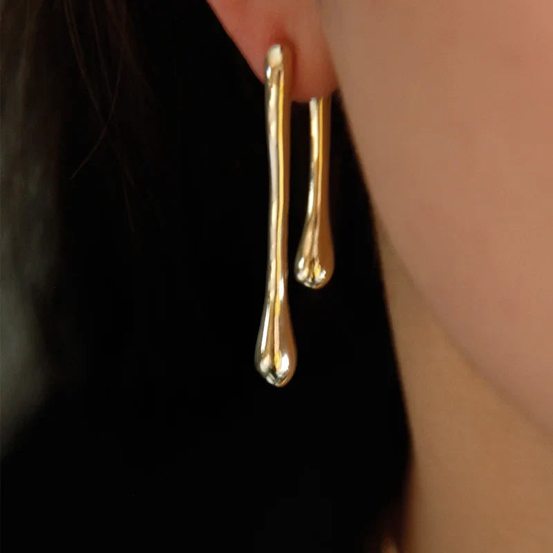 Fine Water Drop Stud Earrings gold