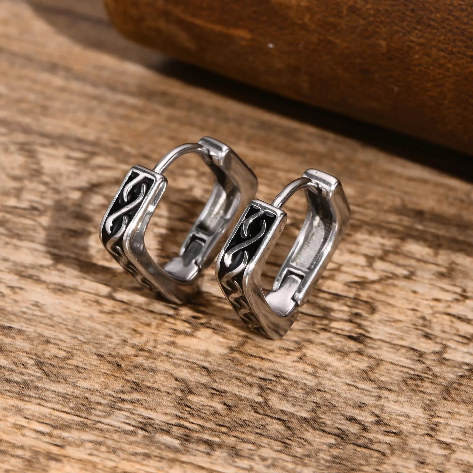 Geometric Viking Men's Earrings silver