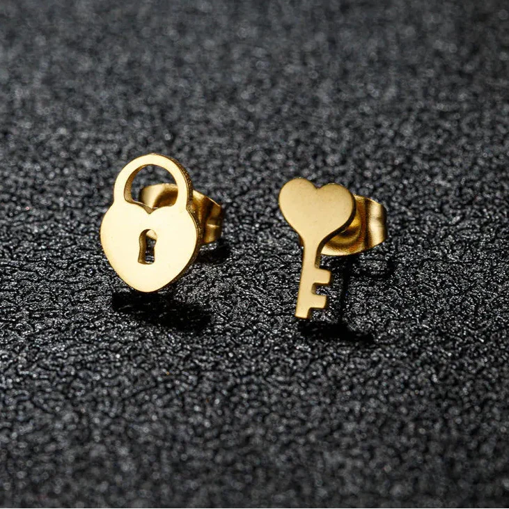 Minimalist key and lock gold earrings
