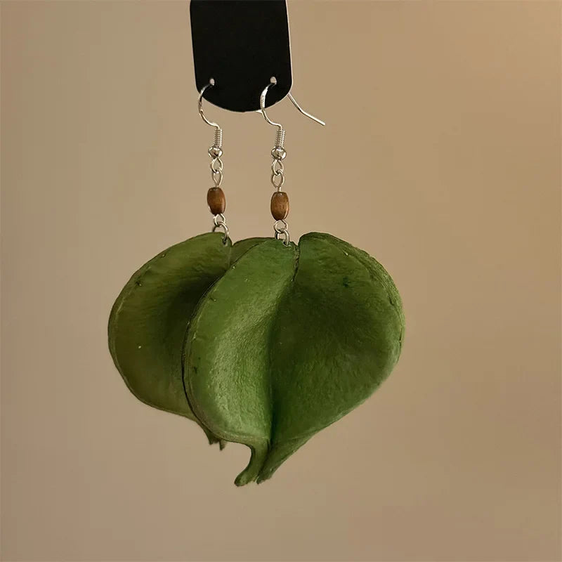 Dangle Earrings with Green Colored Leaf