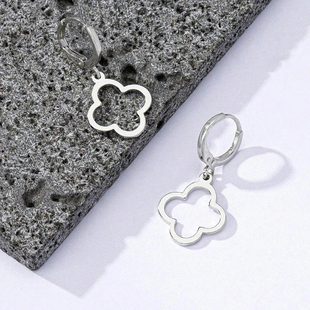 Drop Earrings with Four-Leaf Clover Silver