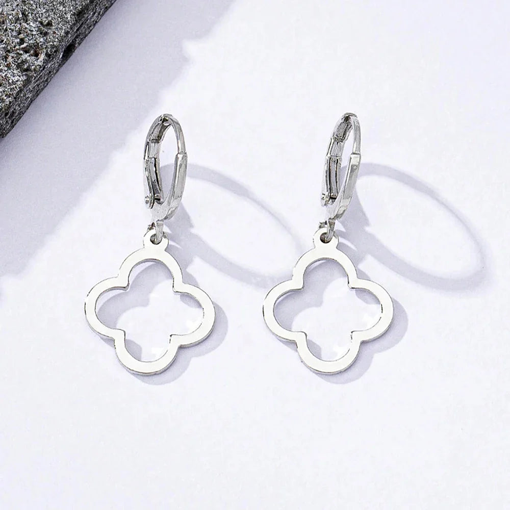 Drop Earrings with Four-Leaf Clover Silver