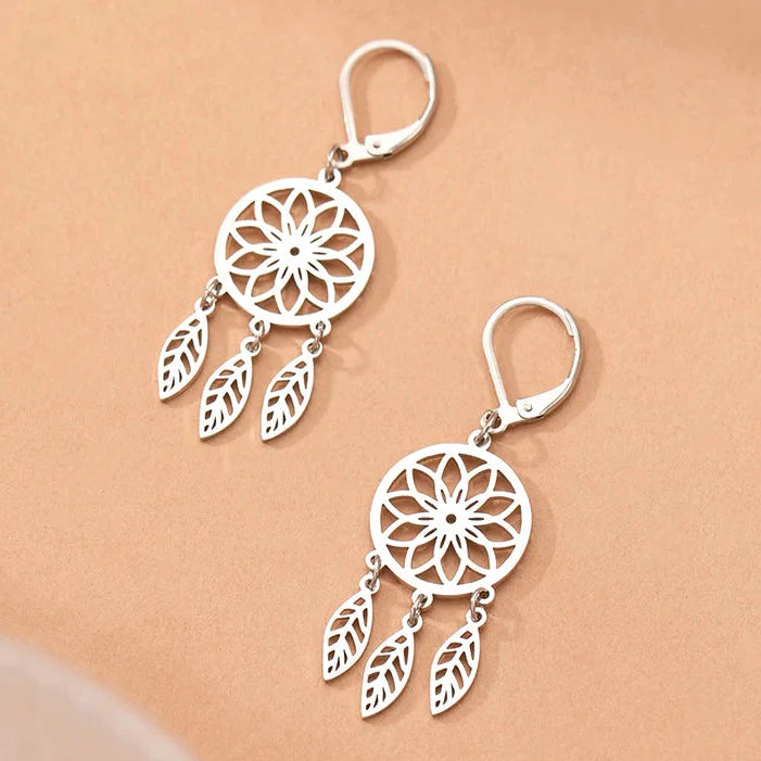 Dreamcatcher Dangle Earrings silver