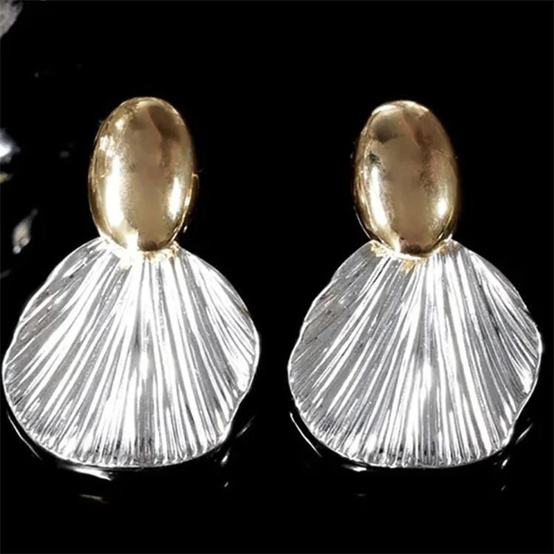 Scallop Shell Drop Earrings