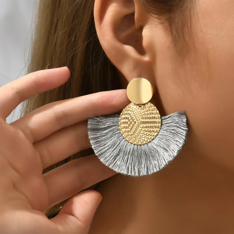 Bohemian-Style Fan Drop Earrings in Gray