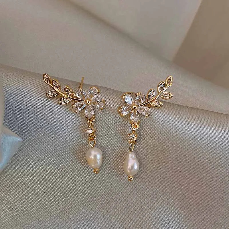 White Crystal Flower Drop Earrings