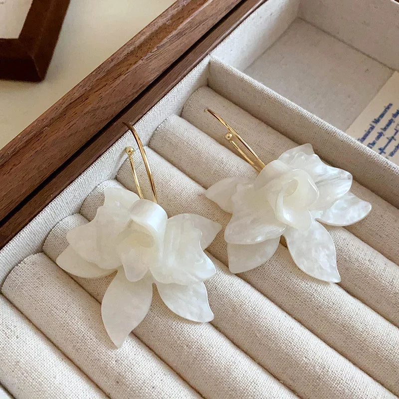 Large White Flower Dangle Hoop Earrings