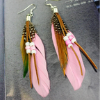 Apache-style feather earrings pink