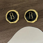 Round earrings key black
