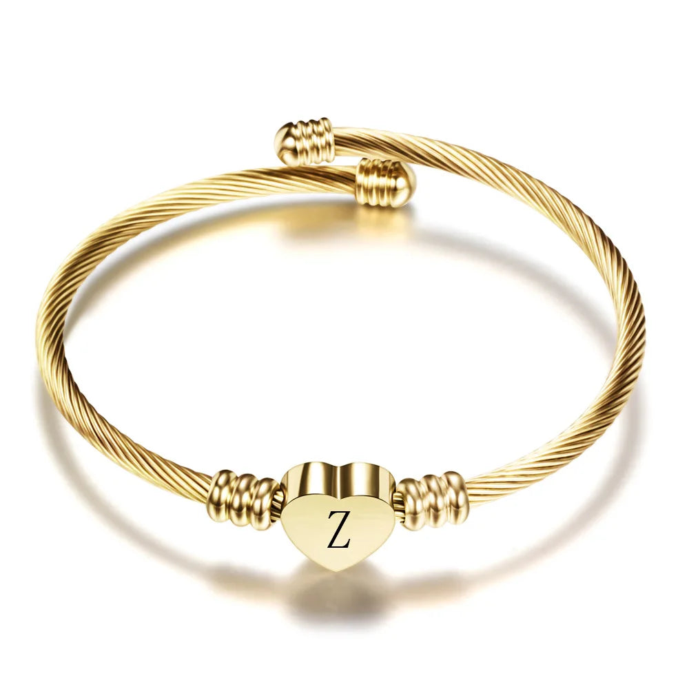 Heart bracelet with initial gold z