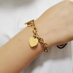 Women’s Heart Chain Bracelet gold