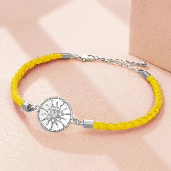 Compass Bracelet in Leather Compass Rose yellow silver
