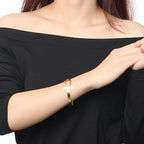 Women's Egyptian Bracelet in gold