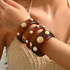 Resin bracelet with amber shell