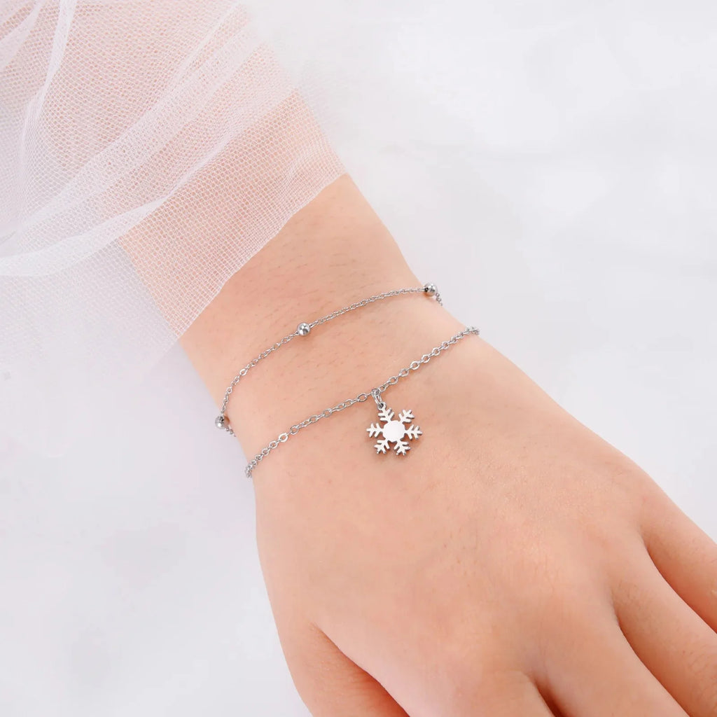 Snowflake Curb Chain Bracelet Winter Silver