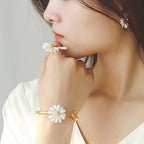 Daisy Flower ID Bracelet