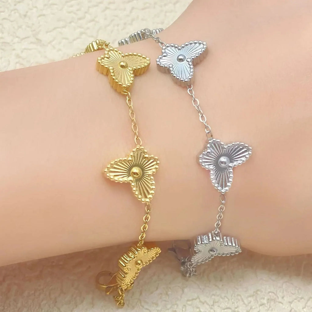 4-Petal Flower Cuban Link Bracelet