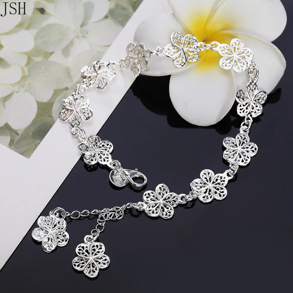 Gourmette Bracelet with 5 Silver Petal Flowers
