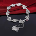Gourmette Bracelet with 5 Silver Petal Flowers