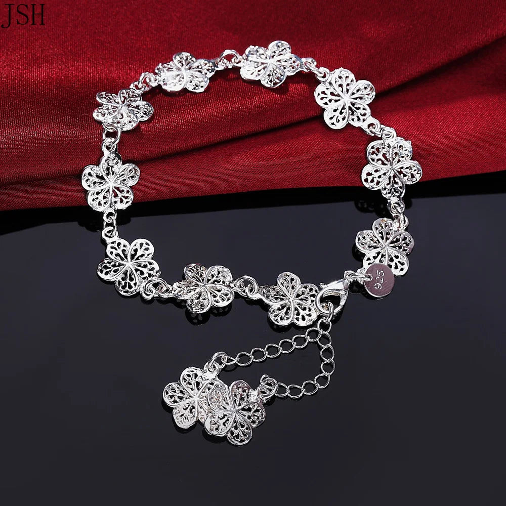 Gourmette Bracelet with 5 Silver Petal Flowers