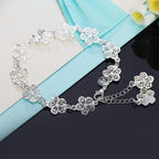Gourmette Bracelet with 5 Silver Petal Flowers