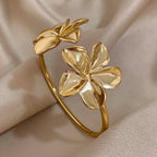Large 5-Petal Flower Cuban Link Bracelet gold