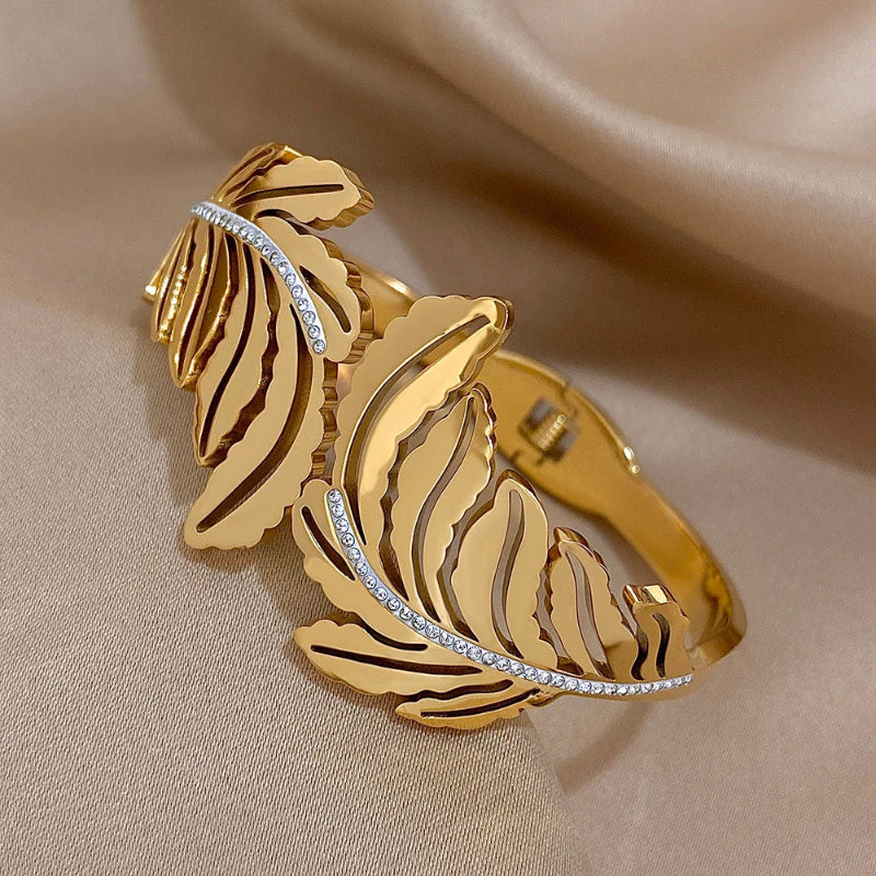 Large Palm Leaf Bracelet gold
